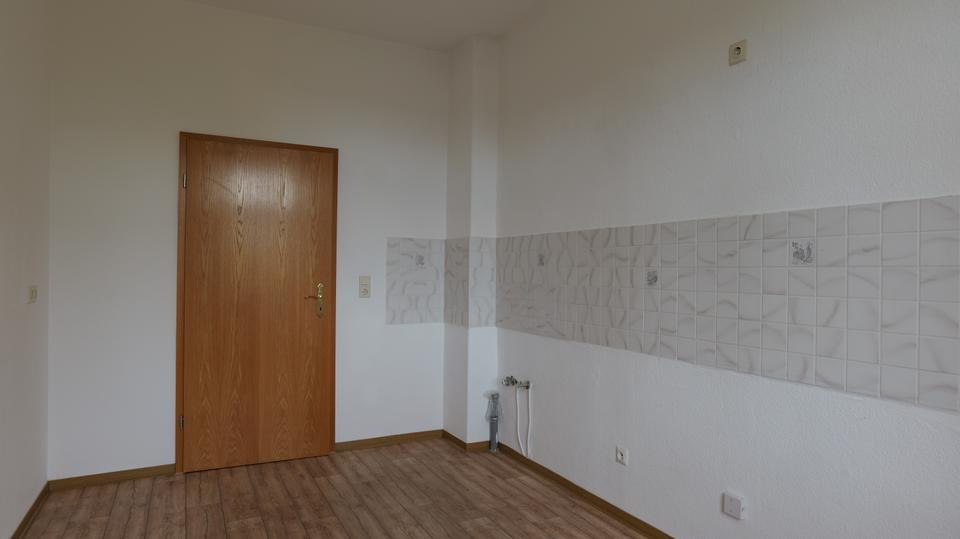 Dachgeschoßwohnung Auerbach/Vogtland Vogtland - 2.5 Zimmer, 59 m&sup2;, 330&euro; | Angebot:23201719