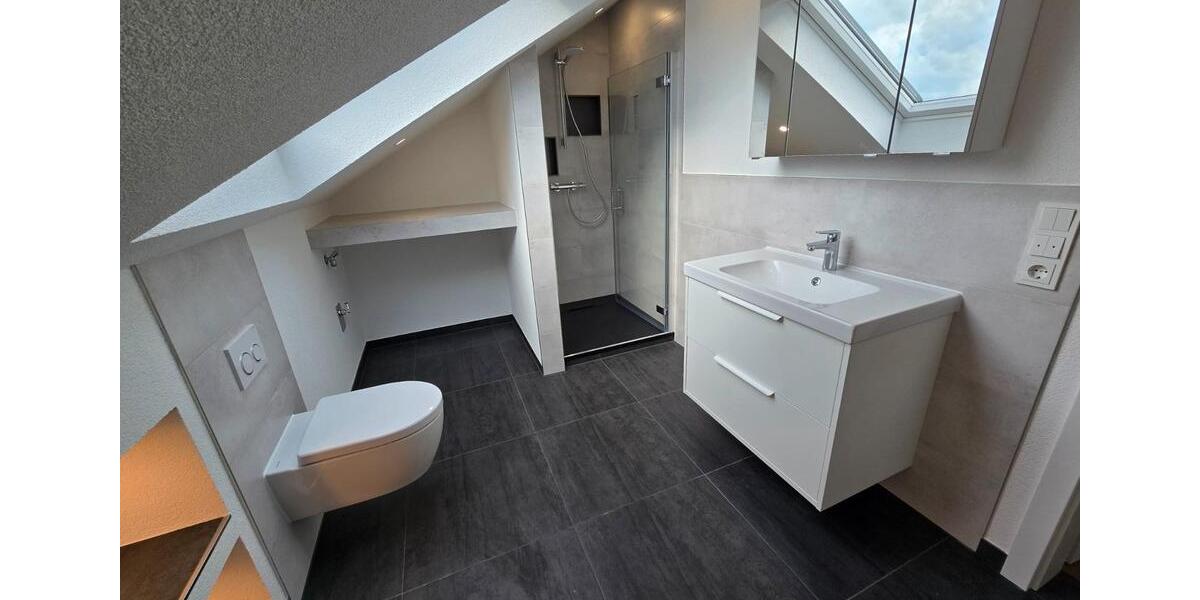 Dachgeschoßwohnung Langgöns - 3 Zimmer, 80 m&sup2;, 1.100&euro; | Angebot:26192160