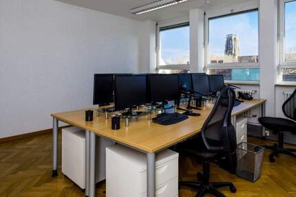 Attraktive und moderne Bürofläche in Stuttgart-West - provisionsfrei - All-in-Miete zimmer