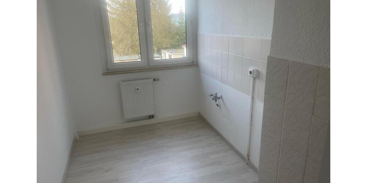 Hochparterre Lengenfeld - 3 Zimmer, 61 m&sup2;, 650&euro; | Angebot:26480552