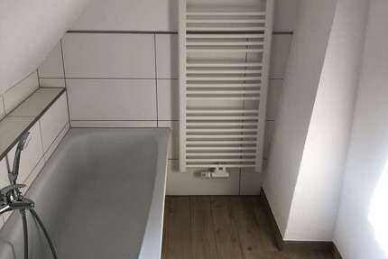 Wohnung Schkopau - 1 Zimmer, 25 m&sup2;, 220&euro; | Angebot:24758752