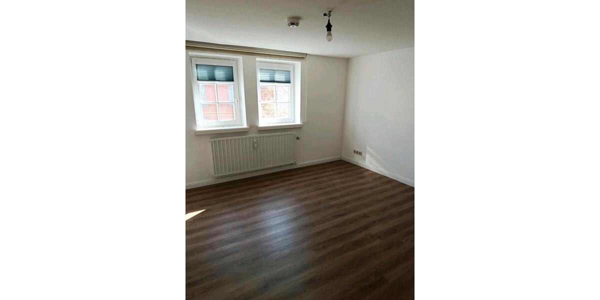 Etagenwohnung Bebra - 5 Zimmer, 100 m&sup2;, 575&euro; | Angebot:26577788