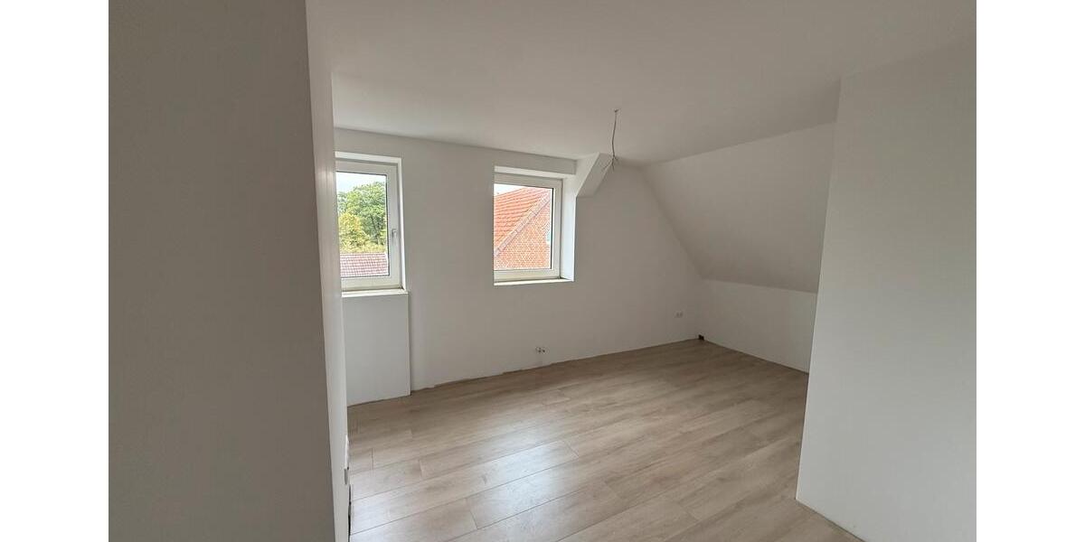 Dachgeschoßwohnung Steimbke - 4 Zimmer, 950&euro; | Angebot:22517876