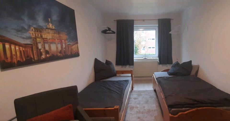 Wohnen auf Zeit Neumünster Brachenfeld/Ruthenberg - 9 Zimmer, 200 m&sup2;, 17&euro; | Angebot:21599588