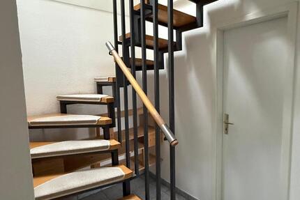 2 Raum Wohnung mit Aufzug, Maisonette im Dachgeschoss, Innenstadt 2 zimmer