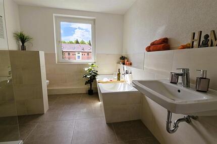 Wohnung Löbau - 5 Zimmer, 125 m&sup2;, 930&euro; | Angebot:25646204