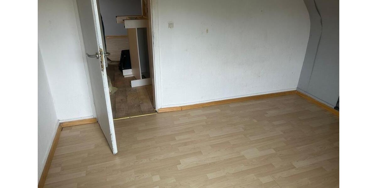 Dachgeschoßwohnung Idar-Oberstein Oberstein - 2 Zimmer, 47 m&sup2;, 550&euro; | Angebot:26482569