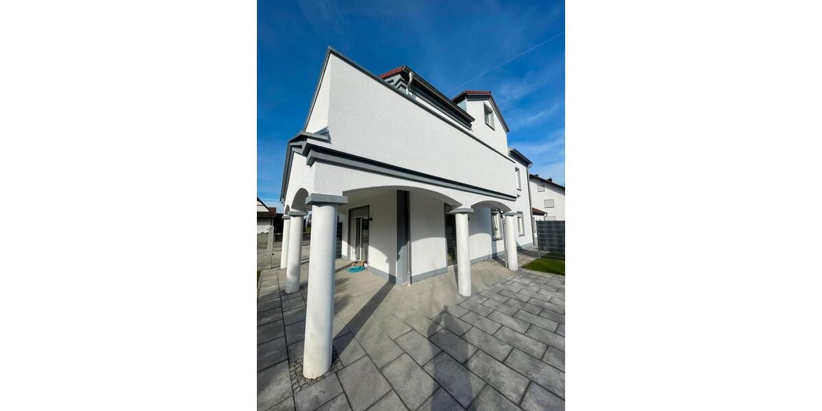 Etagenwohnung Manching - 4 Zimmer, 124 m&sup2;, 1.400&euro; | Angebot:26145842