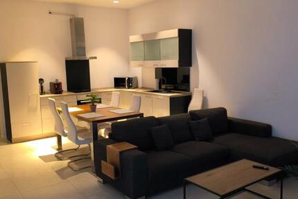 Moderne 2-Zimmer-Wohnung mit Garage in ruhiger, zentraler Lage 2 zimmer