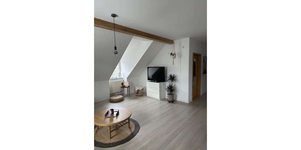 Etagenwohnung Weilheim - 3 Zimmer, 110 m&sup2;, 1.375&euro; | Angebot:25395546