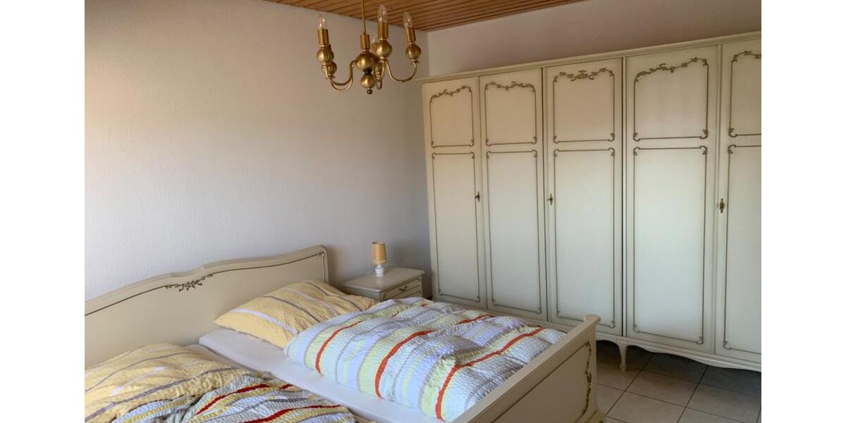 Helle ruhige 2 Zimmer Dachgeschoss-Wohnung mit großem Balkon 2 zimmer