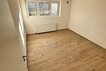 Wohnung Babenhausen - 3 Zimmer, 70 m&sup2;, 820&euro; | Angebot:24551299