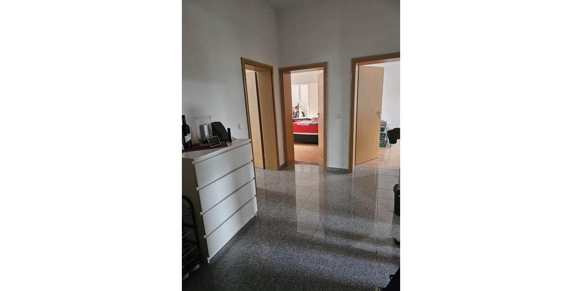 Etagenwohnung Gronau (Leine) - 4 Zimmer, 151 m&sup2;, 1.300&euro; | Angebot:26507162