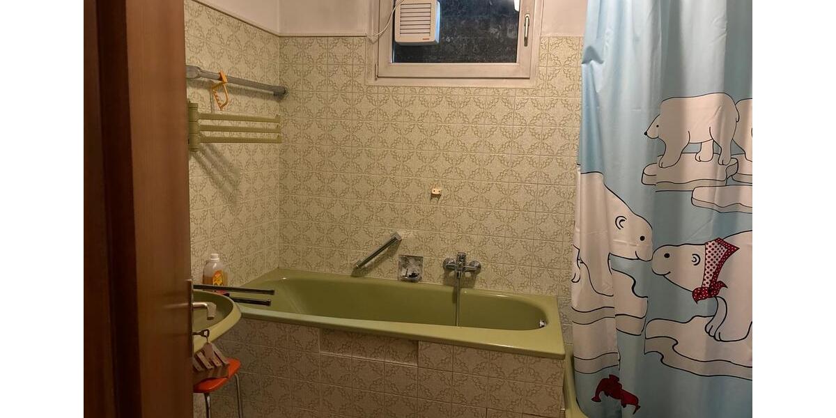 Erdgeschoßwohnung Reichshof - 2 Zimmer, 50 m&sup2;, 450&euro; | Angebot:26706039