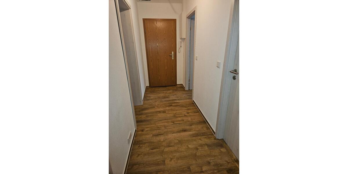 Etagenwohnung Dippoldiswalde - 3 Zimmer, 61 m&sup2;, 430&euro; | Angebot:24891374