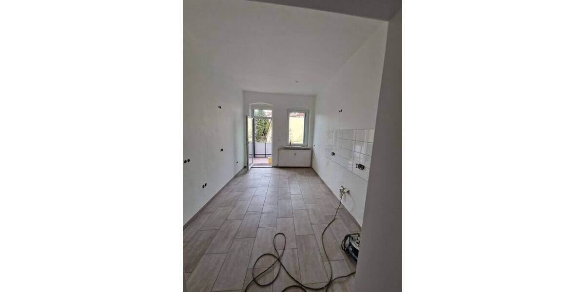 Sanierte 4-Zimmer-Wohnung mit Balkon in der Oststadt 4 zimmer