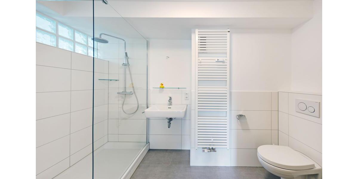 ** Top sanierte 2-Zimmer-Wohnung o.Blk. ** 2 zimmer