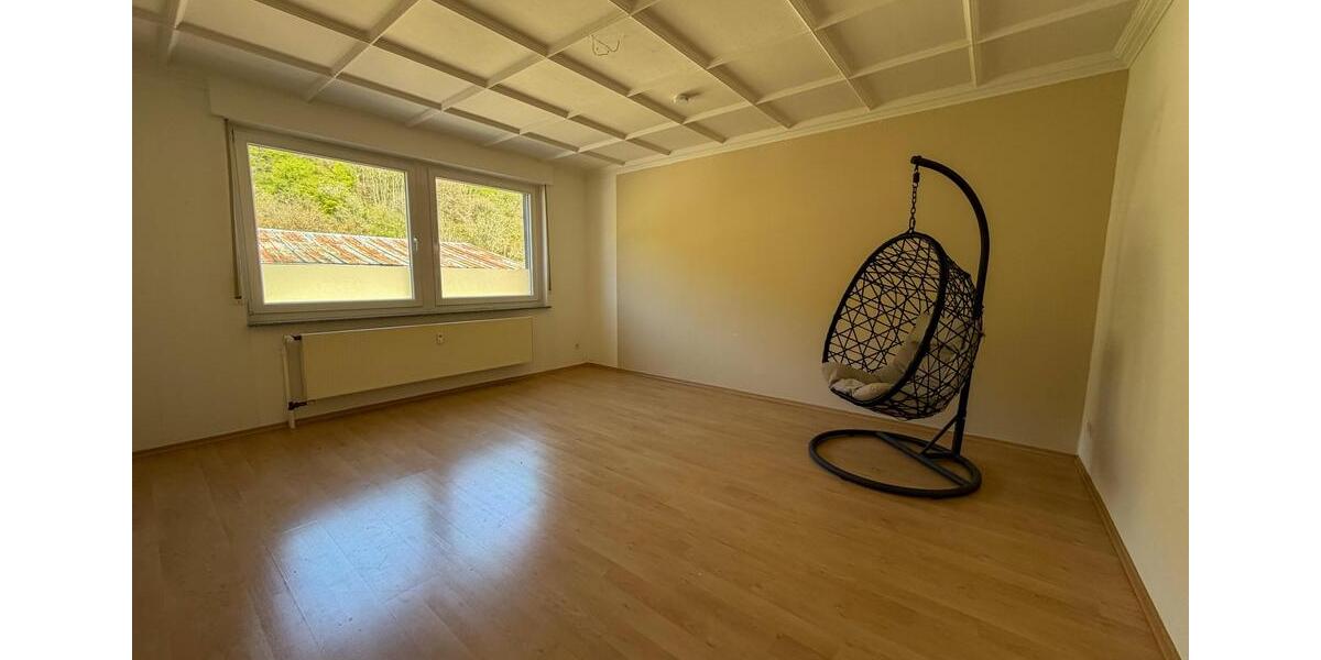 Etagenwohnung Ettringen - 3 Zimmer, 68 m&sup2;, 420&euro; | Angebot:26420934