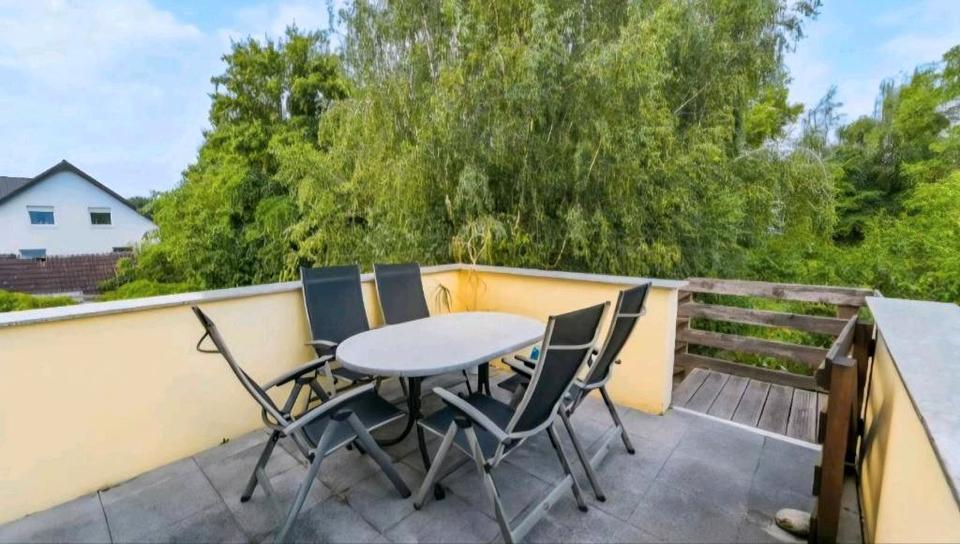 Erdgeschoßwohnung Herford Falkendiek - 3 Zimmer, 80 m&sup2;, 1.400&euro; | Angebot:26095954