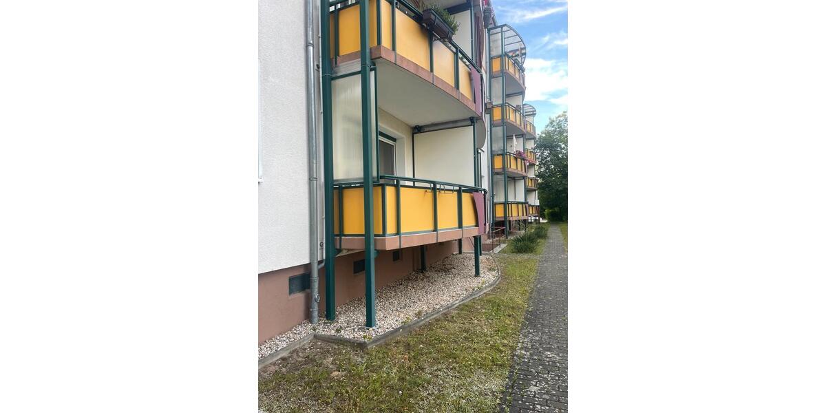 Erdgeschoßwohnung Hoyerswerda - 3 Zimmer, 62 m&sup2;, 480&euro; | Angebot:26168411