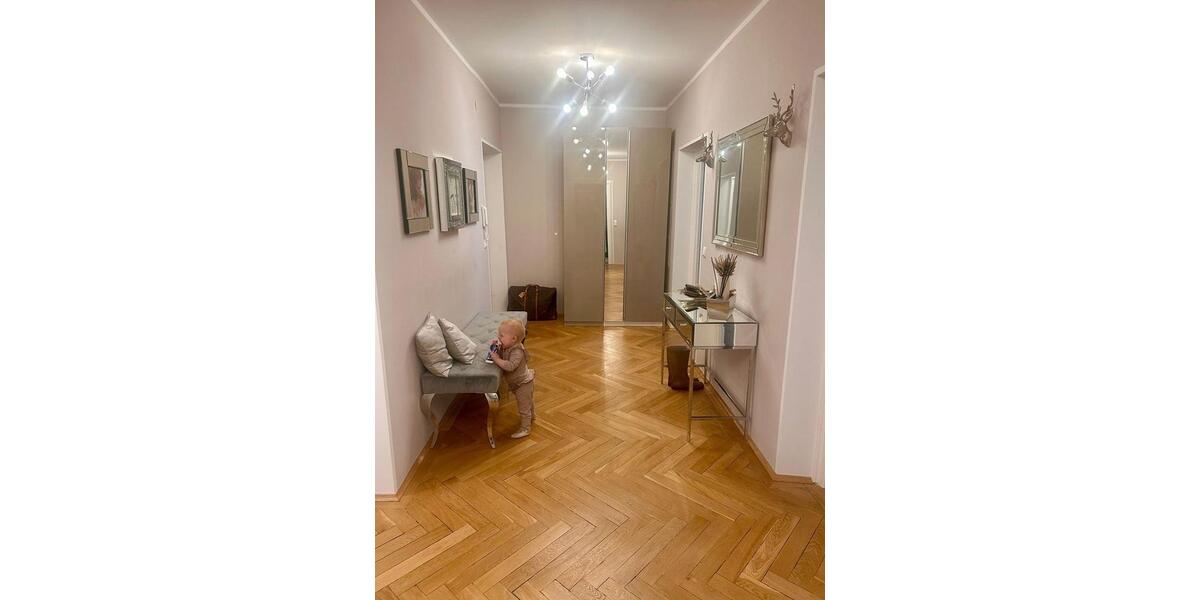 Etagenwohnung München Schwabing-Freimann - 4 Zimmer, 113 m&sup2;, 3.650&euro; | Angebot:26048389