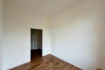 Erdgeschoßwohnung Naumburg (Saale) - 4 Zimmer, 120 m&sup2;, 950&euro; | Angebot:26588579