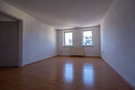 Wohnung Schneeberg - 3 Zimmer, 62 m&sup2;, 320&euro; | Angebot:26747973