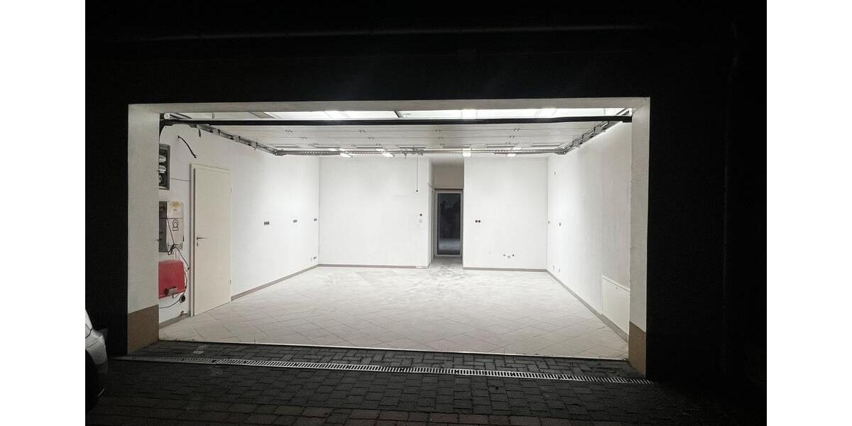 Großzügige 4Zimmer-Maisonettewohnung mit Balkon und Einbaukü 4 zimmer