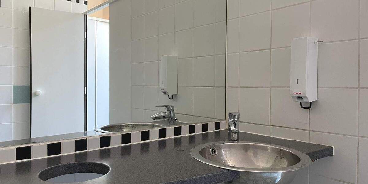 Gewerbeobjekt Bamberg Gereuth - 8 Zimmer, 338 m&sup2;, 2.960&euro; | Angebot:23952026