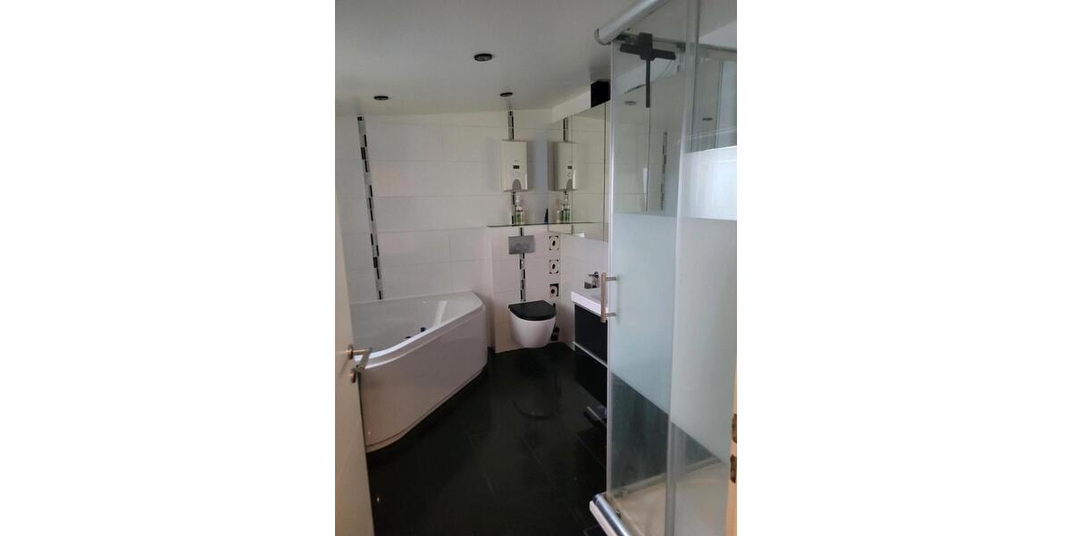 Etagenwohnung Köln Chorweiler - 2 Zimmer, 55 m&sup2;, 1.100&euro; | Angebot:26582071