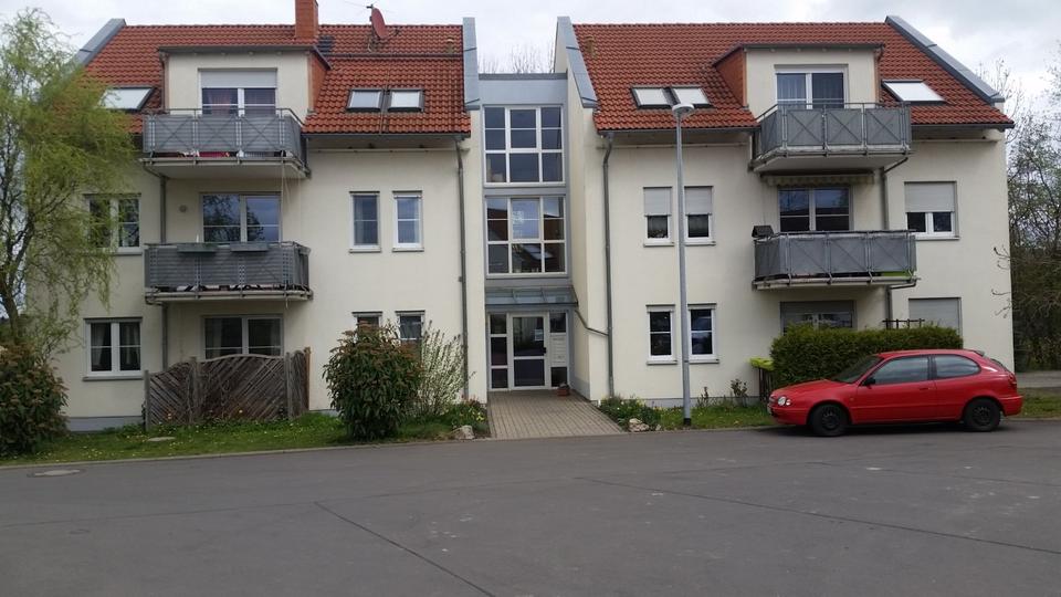 Etagenwohnung Dachwig - 3 Zimmer, 87 m&sup2;, 957&euro; | Angebot:26484594