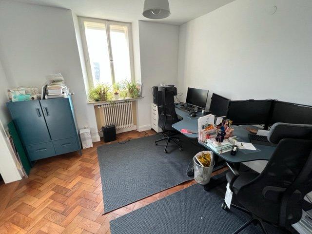 Etagenwohnung Sankt Ingbert - 4 Zimmer, 150 m&sup2;, 750&euro; | Angebot:26610016