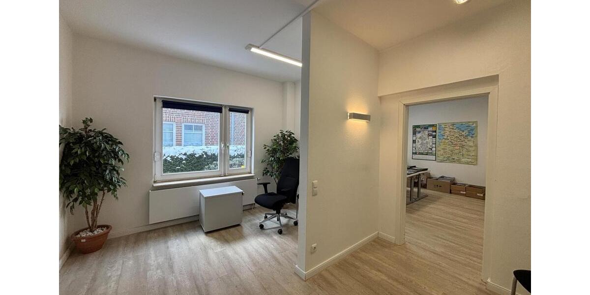 Gewerbeobjekt Norderstedt - 2.330&euro; | Angebot:25279957