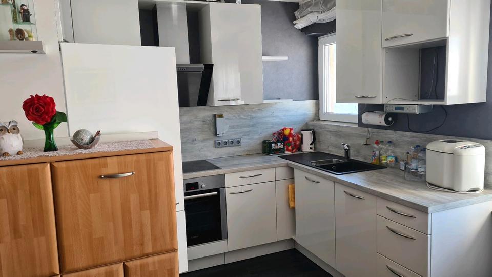 Etagenwohnung Ravenstein - 4.5 Zimmer, 100 m&sup2;, 1.050&euro; | Angebot:26639168