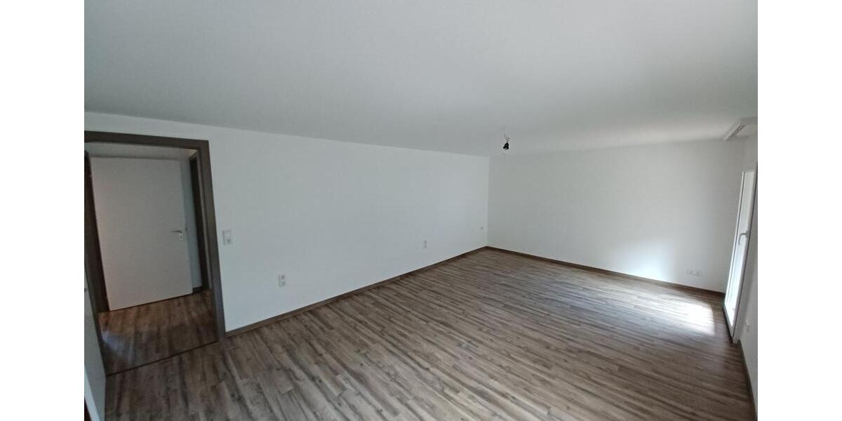 Etagenwohnung Bonndorf im Schwarzwald - 2 Zimmer, 85 m&sup2;, 690&euro; | Angebot:25873576