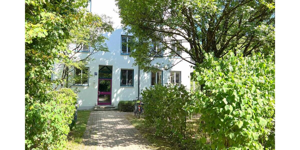 Etagenwohnung München Bogenhausen - 4 Zimmer, 115 m&sup2;, 2.490&euro; | Angebot:25096289