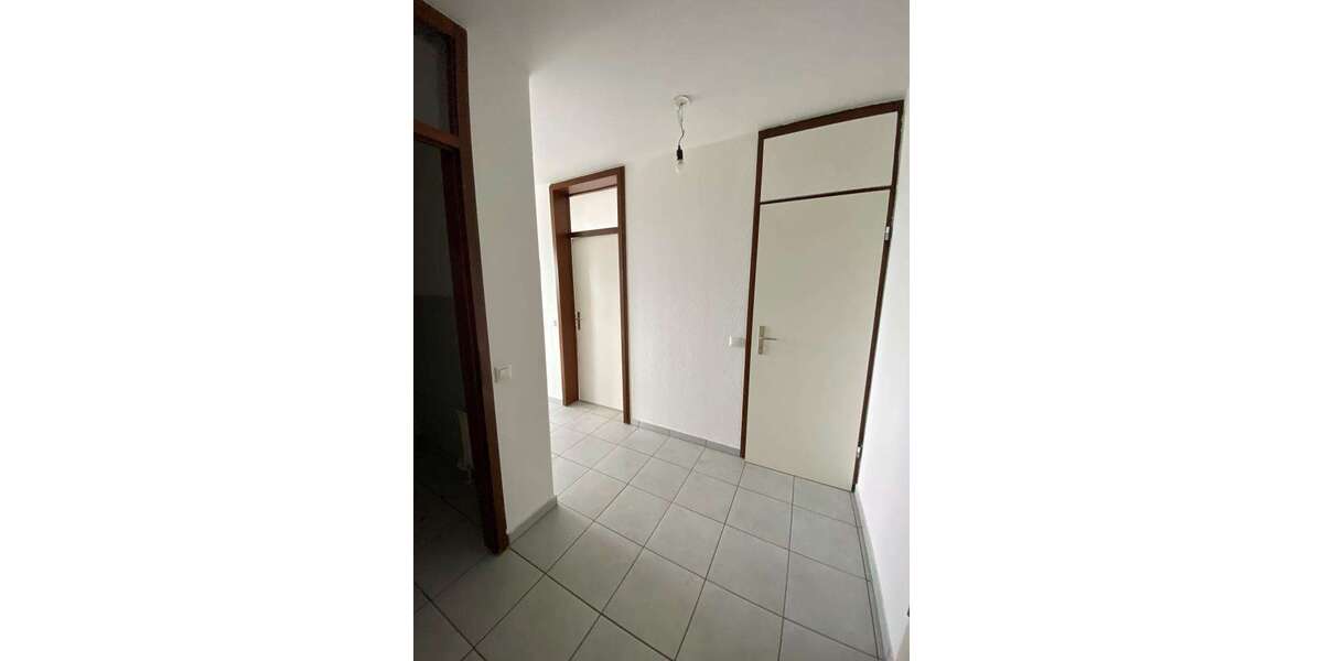 Etagenwohnung Kreuztal - 2 Zimmer, 60 m&sup2;, 315&euro; | Angebot:26583024