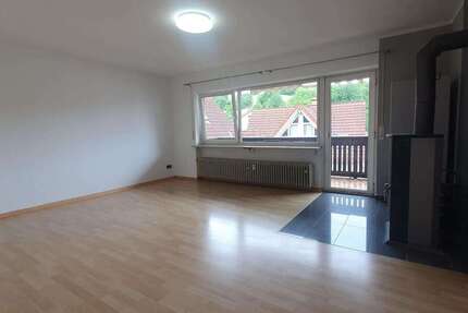 Wohnung Oberbessenbach Oberbessenbach - 3.5 Zimmer, 95 m&sup2;, 950&euro; | Angebot:26025360