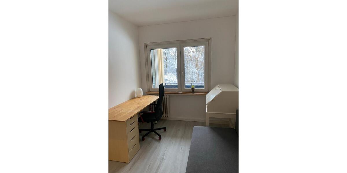 Wohnen auf Zeit Ammersbek - 3 Zimmer, 68 m&sup2;, 1.100&euro; | Angebot:24901036