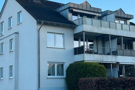 Moderne Dachgeschosswohnung mit Traumblick ins Grüne in HA-Halden 2.5 zimmer