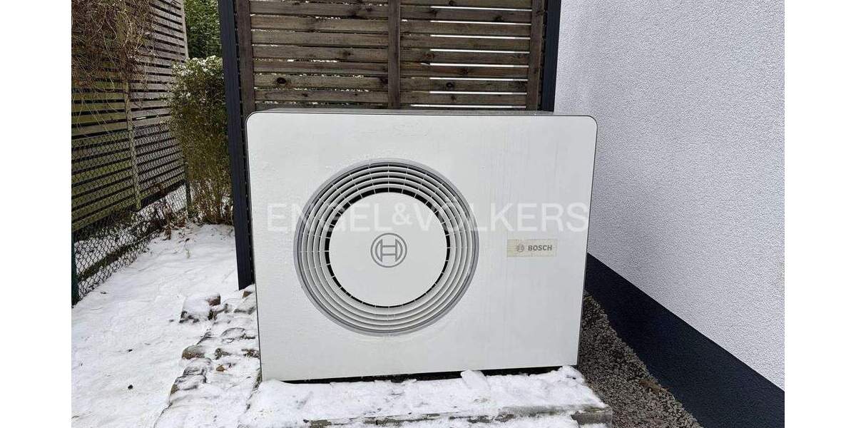 Etagenwohnung Ahrensburg - 3 Zimmer, 110 m&sup2;, 2.650&euro; | Angebot:24796153