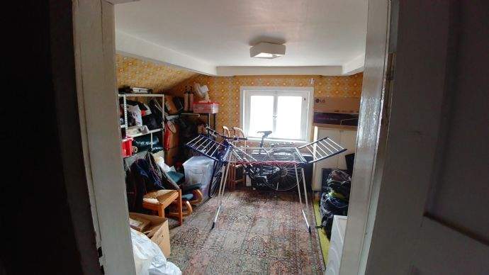 Etagenwohnung Wiesbaden Bierstadt - 2 Zimmer, 65 m&sup2;, 750&euro; | Angebot:26170972