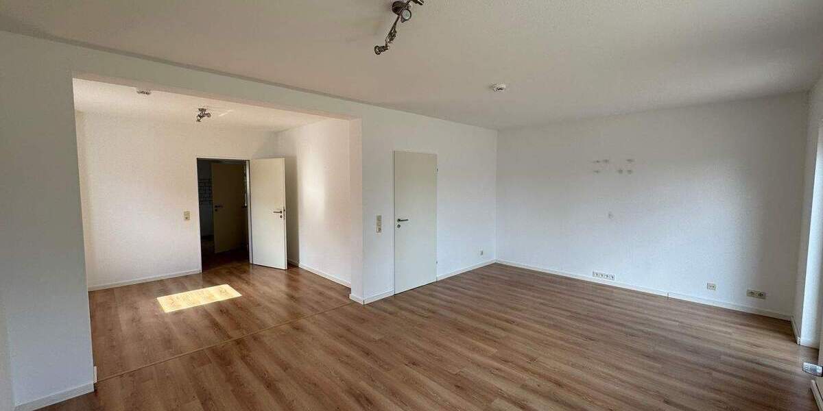 Reihenmittelhaus Binsfeld - 4 Zimmer, 122 m&sup2;, 979&euro; | Angebot:25693091