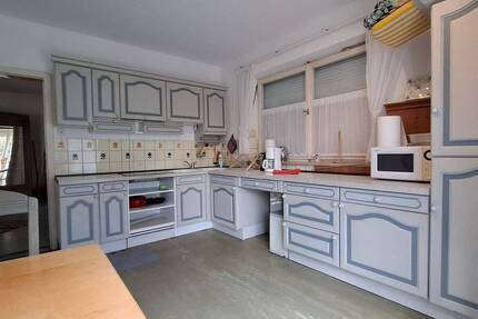 Landshut-Stadt: Haus für Monteure und Kurzzeitmieter - 4 - 6 Personen 5 zimmer