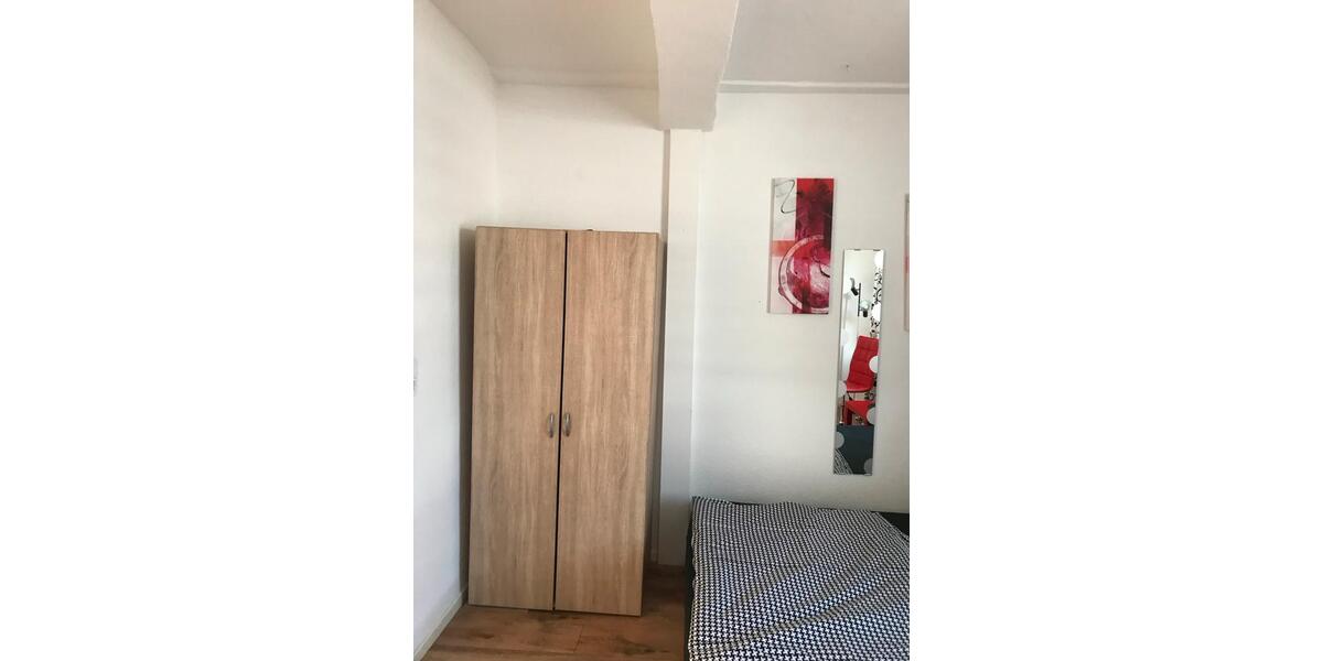 Wohnen auf Zeit Greifenstein - 6 Zimmer, 120 m&sup2;, 14&euro; | Angebot:24431343