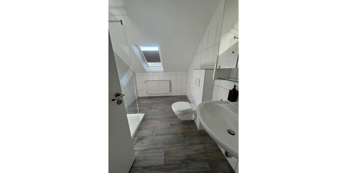 Dachgeschoßwohnung Schieder-Schwalenberg Schwalenberg - 4 Zimmer, 79 m&sup2;, 580&euro; | Angebot:26702976