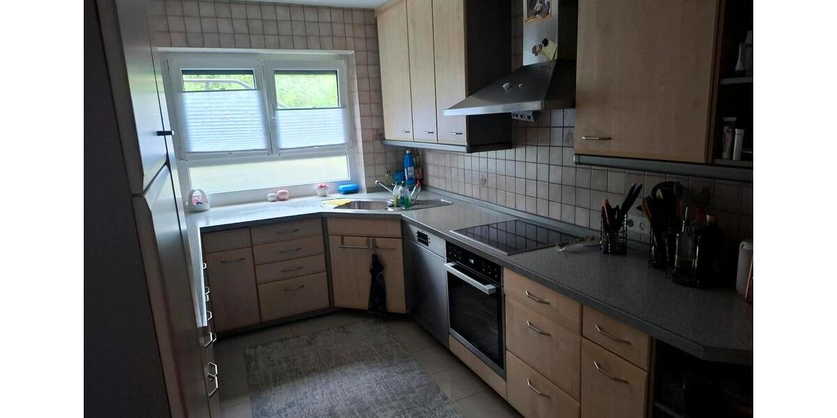Erdgeschoßwohnung Albstadt - 5 Zimmer, 128 m&sup2;, 1.200&euro; | Angebot:26448412