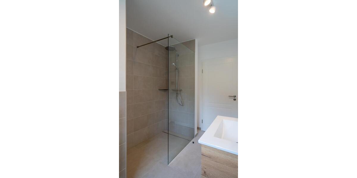 Moderne 3 ZKB Wohnung nach Kernsanierung zum Erstbezug 3 zimmer