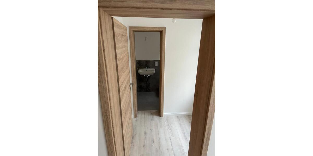 Schöne vollsanierte Altbauwohnung in Zschopau 4 zimmer