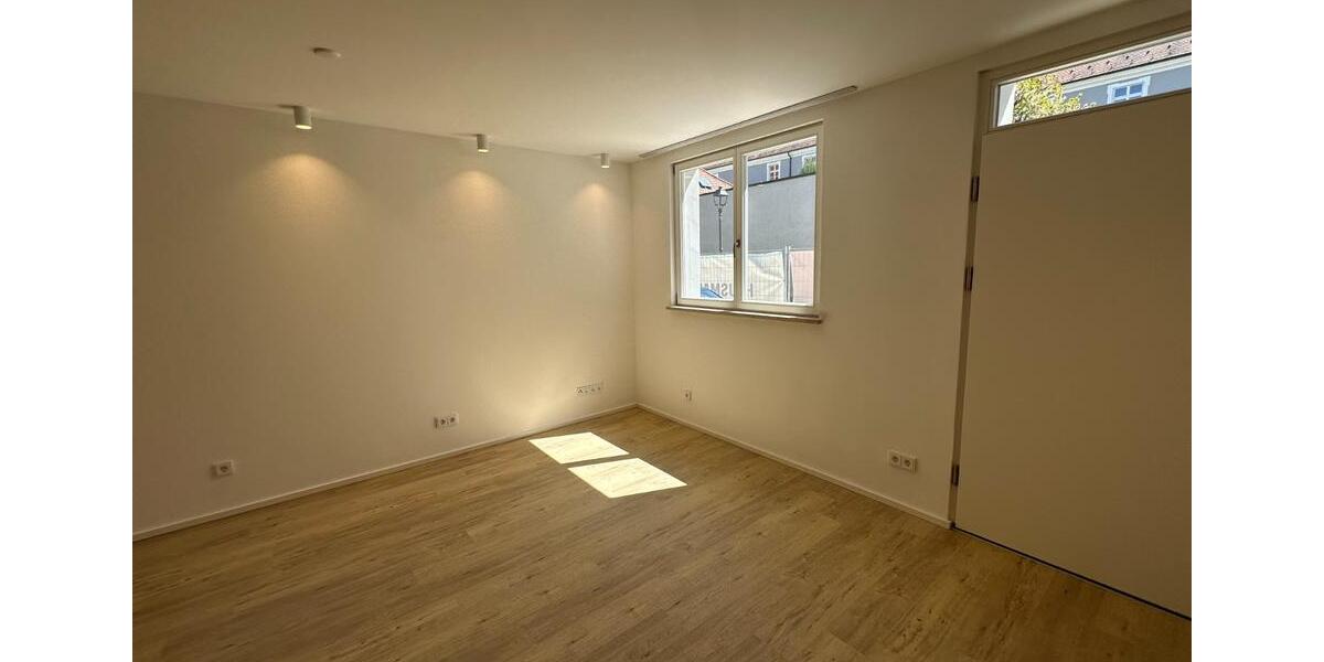 Erdgeschoßwohnung Amberg - 1 Zimmer, 33 m&sup2;, 550&euro; | Angebot:24877734